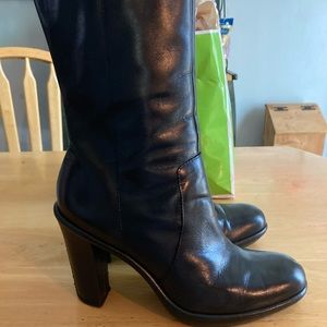 Tommy Hilfiger black leather high heel boots